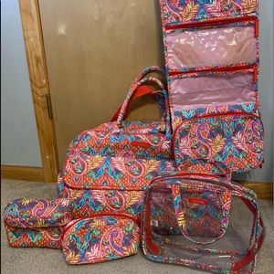 5 PIECE  VERA BRADLEY TRAVEL SET used but GREAT CONDITION! Still vibrant.